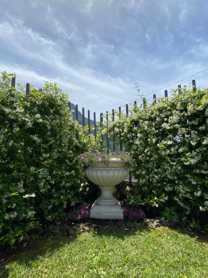 Maison Morandi Spinone Al Lago المظهر الخارجي الصورة
